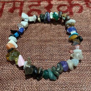 Mixed Stone Chips Stretch Bracelet